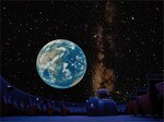 最新設備が導入された、渋谷区営の「コスモプラネタリウム渋谷」。星のまたたきもリアルに再現。
