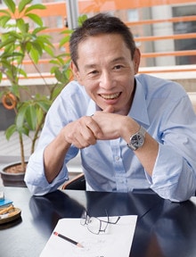 <strong>大島征夫●クリエイティブ・ディレクター</strong><br>「電通に大島あり」といわれた名物ディレクター。トヨタやJR東日本、KDDIなどを担当。長塚京三が登場するサントリー「オールド」の広告など記憶に残る作品が多い。現在はdof社長。