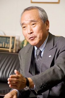 部下に「もっと大きな声で電話をしろ」と言ってみましょう<br><strong>西日本高速道路会長兼CEO 石田 孝</strong>●1966年、神戸製鋼所入社。コベルコクレーン社長、コベルコ建機会長等を経て現職。