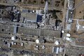 事故後の福島原発。日本のエネルギー政策は転換を迫られている。(AP/AFLO=写真)