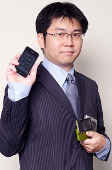 オススメはiPhone、文書作成メーンならブラックベリー<br><strong>ケータイジャーナリスト 石川 温</strong>●「日経 Trendy」の編集記者を経て、2003年に独立。『グーグルvsアップル ケータイ世界大戦』など著書多数。