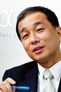 <strong>斎藤英明</strong>●ボストンコンサルティンググループパートナー<br>東京大学法学部卒。スタンフォード大学MBA。農林中央金庫等を経てBCG入社。金融、IT業界に対する全社戦略策定、組織・人事制度の再構築等のプロジェクト経験が豊富。