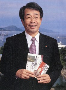 <strong>四国電力取締役社長 常盤百樹</strong>●1942年、香川県生まれ。64年、京都大学卒業。同年、四国電力入社。営業部長、企画部長を経て95年取締役、98年常務取締役、2001年取締役副社長、05年より現職。古典芸能のなかでも特に歌舞伎をこよなく愛している。