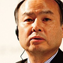 <strong>孫正義●ソフトバンク社長</strong>。1957年、佐賀県鳥栖市生まれ。80年、ソフトバンクの前身「ユニソン・ワールド」設立。ソフトバンクの売上高は3兆円を突破。孫氏は震災直後から原子力行政への提言を積極的に行っている。