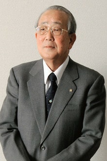 <strong>稲盛和夫</strong>●1932年、鹿児島県生まれ。鹿児島大学工学部卒業。59年、京都セラミック(現京セラ)を設立し、社長、 会長を経て、97年より名誉会長。84年には第二電電(現KDDI)を設立し会長に就任。現在、同社の最高顧問。経営者のための経営塾『盛和塾』の塾長として後進の育成にも力を注ぐ。『働き方』『稲盛和夫の実学』など著書多数。