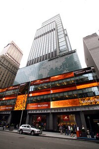 M&A、統合、提携、破綻、再生……この1年で驚くほど変わった!(AP Images=写真)