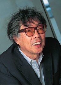 <strong>司馬遼太郎記念館館長 上村洋行</strong>●東大阪生まれ。1967年、同志社大学法学部法律学科卒業後、産経新聞社入社、京都支局配属。京都総局長、編集局次長などを歴任後、退社。現在、司馬遼太郎記念財団専務理事を兼務。
