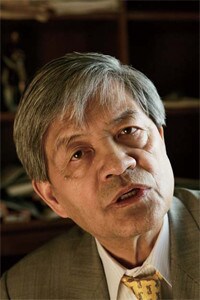 <strong>田原総一朗</strong>●1934年、滋賀県生まれ。早稲田大学文学部卒業後、岩波映画製作所入社。東京12チャンネル(現テレビ東京)に移り、76年退社してフリーに。テレビ朝日系の「朝まで生テレビ!」「サンデープロジェクト」など、人気番組の進行役を務める。『原子力戦争』『通貨マフィア戦争』『日本の官僚』『電通』『テレビと権力』など著書多数。
