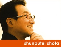 <strong>春風亭昇太<br></strong>1959年、静岡県生まれ。東海大学卒業。学生時代に落語を始め、82年、春風亭柳昇に入門、92年に真打昇進。新作落語で人気を博す一方、古典での評価も高い。浅草芸能大賞新人賞受賞、文化庁芸術祭大賞など、受賞多数。若い世代を落語に呼び込む起爆剤となったドラマ『タイガー&ドラゴン』にも出演。春風亭昇太プロデュース下北沢演芸祭(~2008年2/17 本多劇場)。08年3/21より、東京・渋谷パルコ劇場で「MIDSUMMER CAROLガマ王子vsザリガニ魔人」に出演(~08年4/6)。