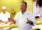 嶋宮氏は、寿司屋だけに「新鮮」といったキーワードを盛り込んで話を進める。