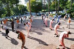 年間におよそ24万人もの人々が同社の開放型庭園(伊那市)を利用しているという。
