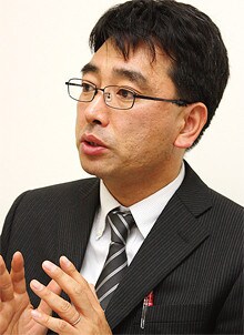 <strong>上智大学経済学部教授 川西 諭</strong>●1971年生まれ。94年横浜国立大学経済学部卒業。99年東京大学経済学研究科博士課程満期取得退学。2000年経済学博士。著書に『経済学で使う微分入門』『ゲーム理論の思考法』『図解よくわかる行動経済学』。