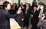 司会者がこの日のゲーム内容を説明。ゲーム中は常に笑い声が響きわたっている。