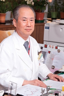<strong>幕内雅敏</strong>●日本赤十字社医療センター院長。1946年、東京都生まれ。73年東京大学医学部卒。国立がんセンター病院、信州大学医学部第一外科教授などを経て、94年東京大学医学部第二外科教授就任。2007年より現職。
