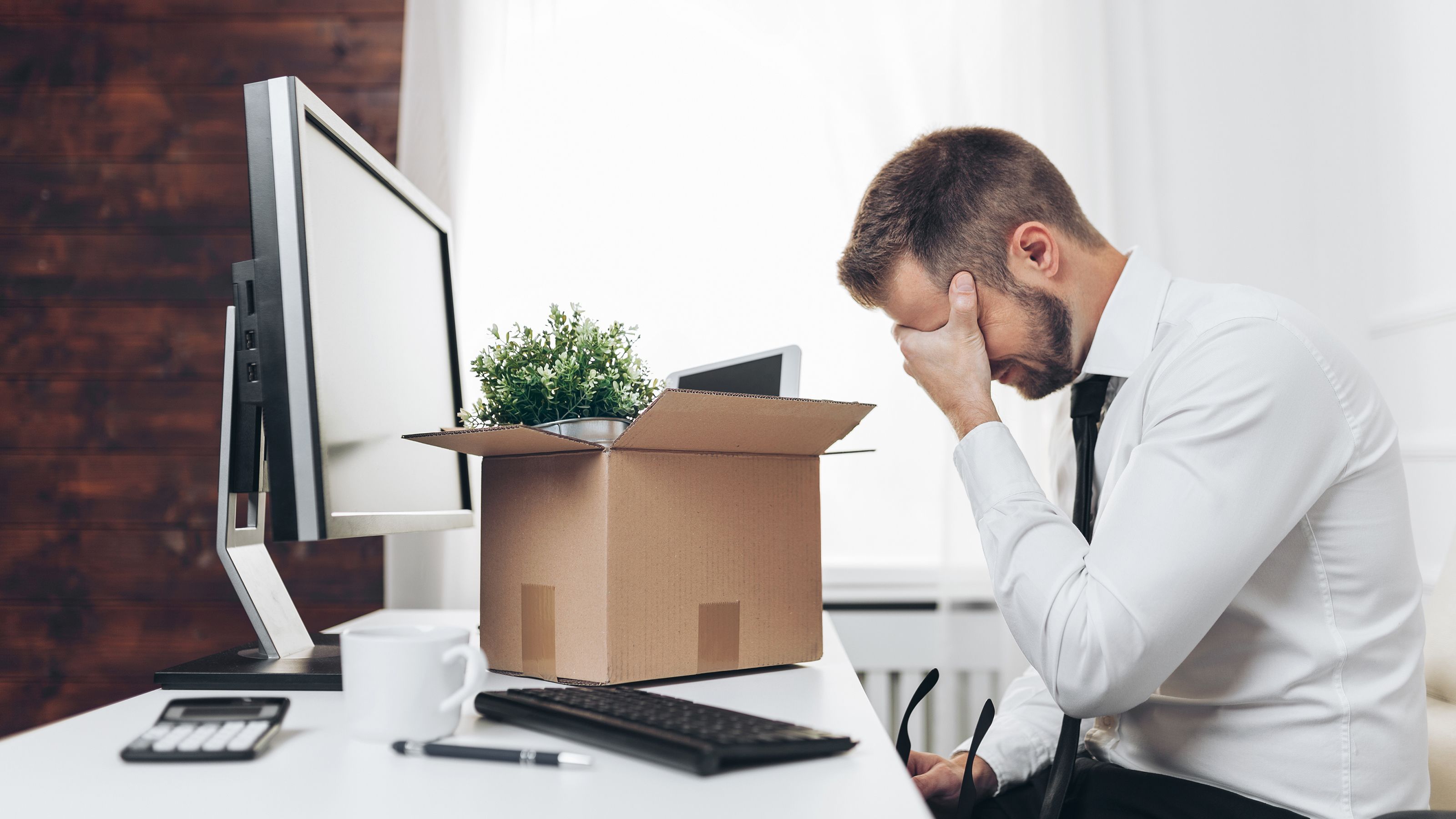 コロナリストラがどれだけキツくても会社を辞めてはいけない7つの理由 リストラで会社は持ち直す president online プレジデントオンライン