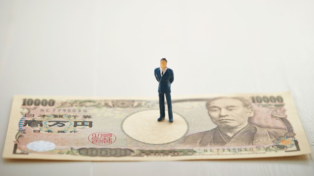 ｢新NISAで月1万円｣35歳から始めると+455万円､では25歳だと…｢投資する人｣と｢しない人｣の残酷な格差 利用者の4割が年収300万円未満､3人に1人が30代