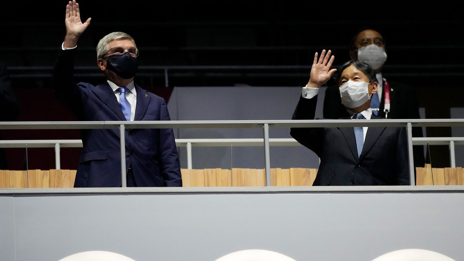 「コロナ禍の東京五輪は祝福しない｣天皇陛下の開会宣言に込められた異例のご覚悟 自己陶酔したバッハ会長とは大違い