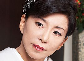 権力を握る人は、部下とどんな飲み方をするか