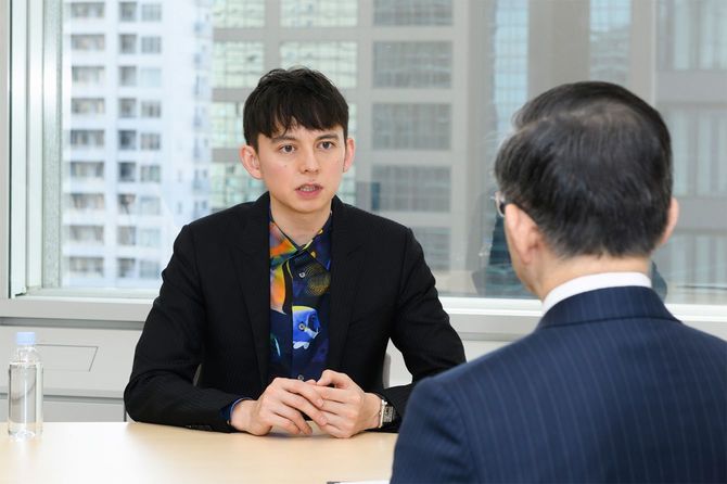 タレントのハリー杉山氏