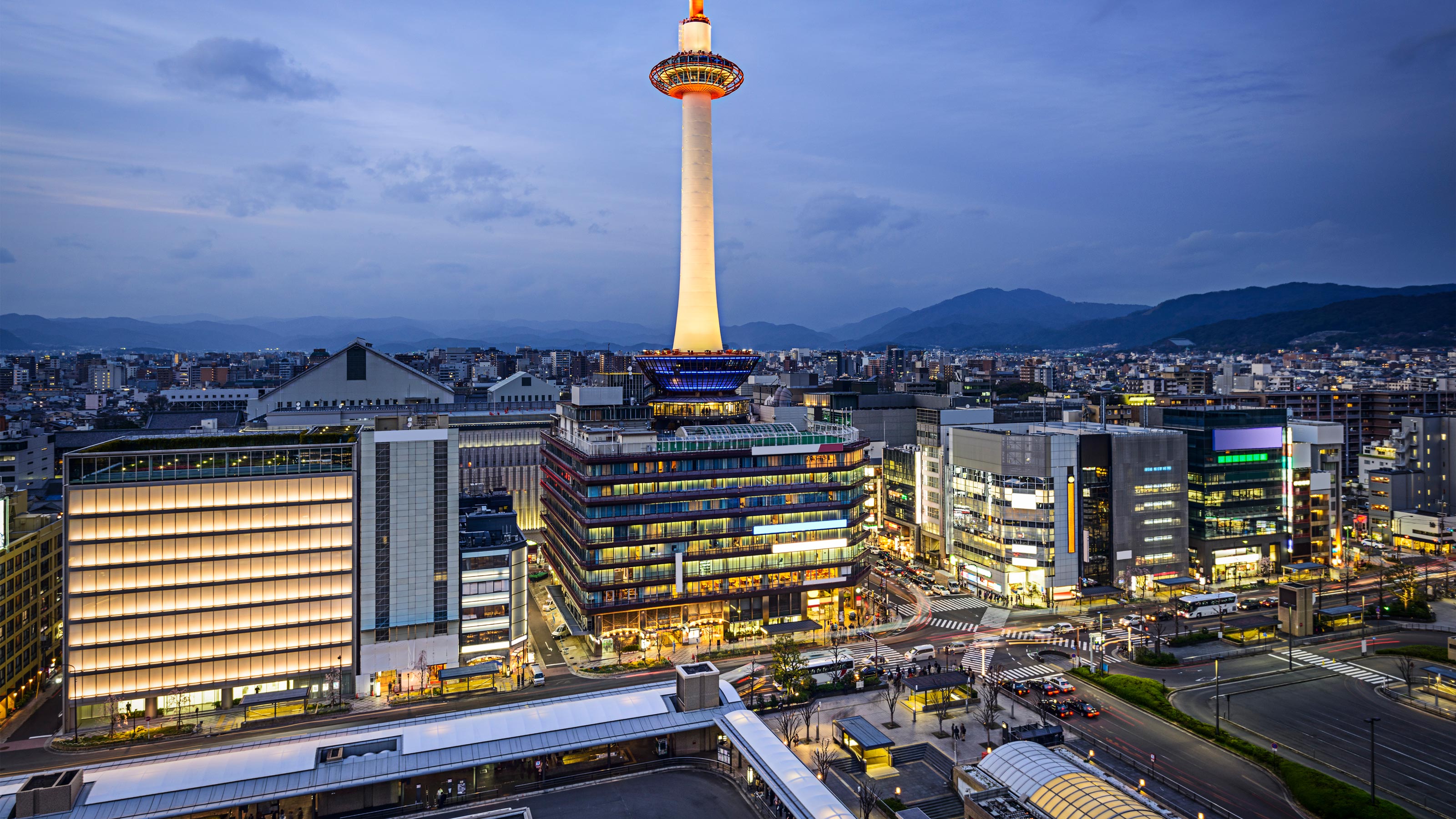 コロナ禍なのに京都で超高級ホテルの開業ラッシュが起きている本当の理由 富裕層は京都の不動産を爆買い中 President Online プレジデントオンライン