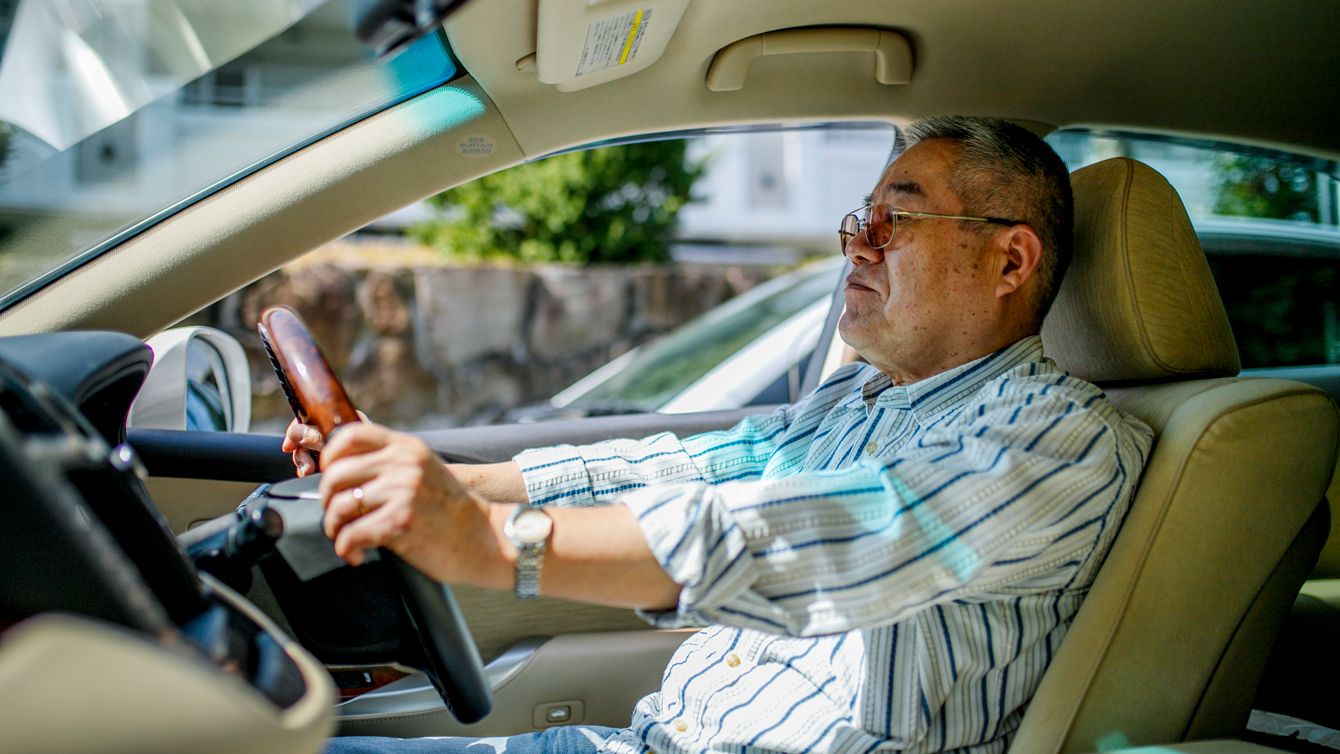 クルマで街を徘徊する老人がウヨウヨいる 高齢者の車免許の制度を変更せよ President Online プレジデントオンライン
