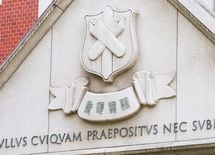 慶應幼稚舎出身者が"鼻持ちならない"ワケ