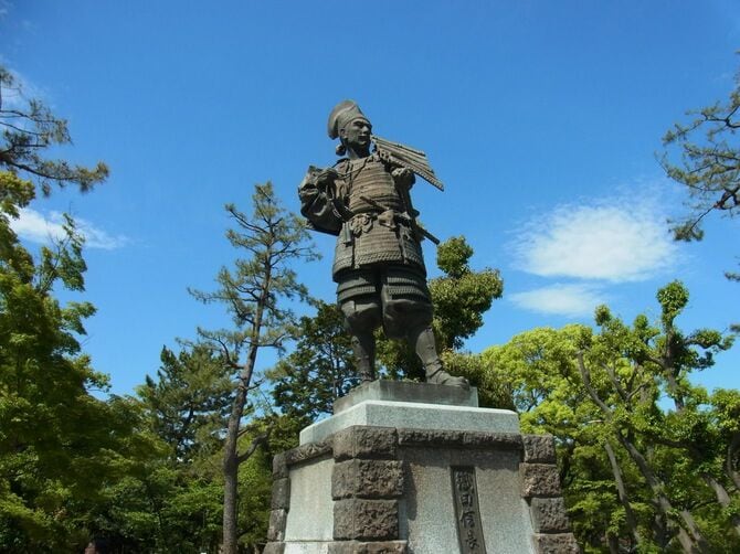 清洲公園（愛知県清須市）の織田信長像