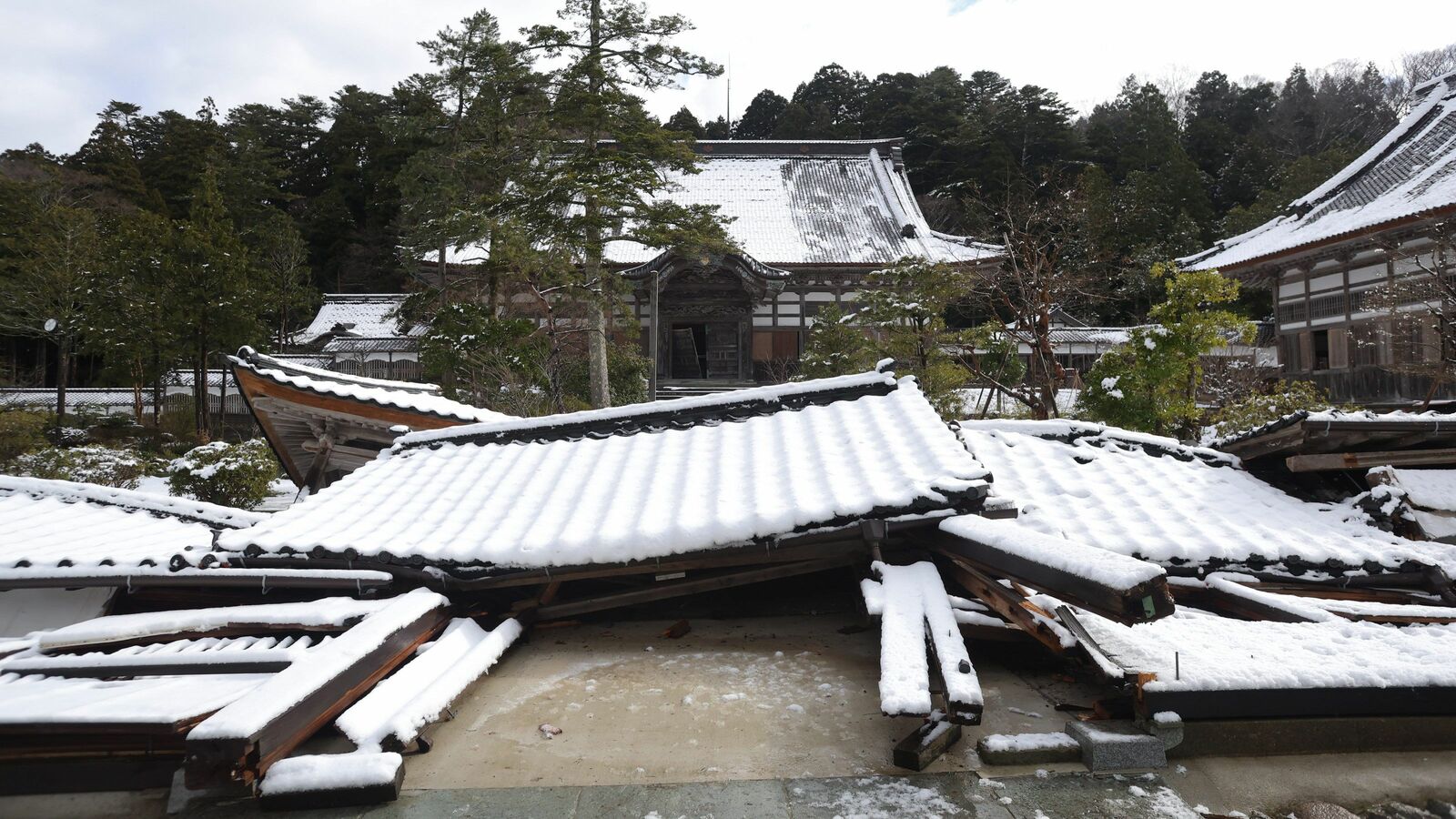 ｢築40年の実家｣は今すぐリフォーム申請すべき…来年の住宅業界を襲う｢耐震補強工事もできない｣大波乱とは 建築基準法の無茶な改正で建設不況が起こる？