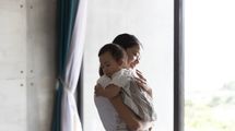 "1歳までは母親が育児すべき"が間違いな理由