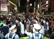 なぜ人はスクランブル交差点に集まるのか