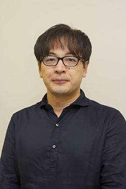 佛教大学社会福祉学部の長友薫輝准教授