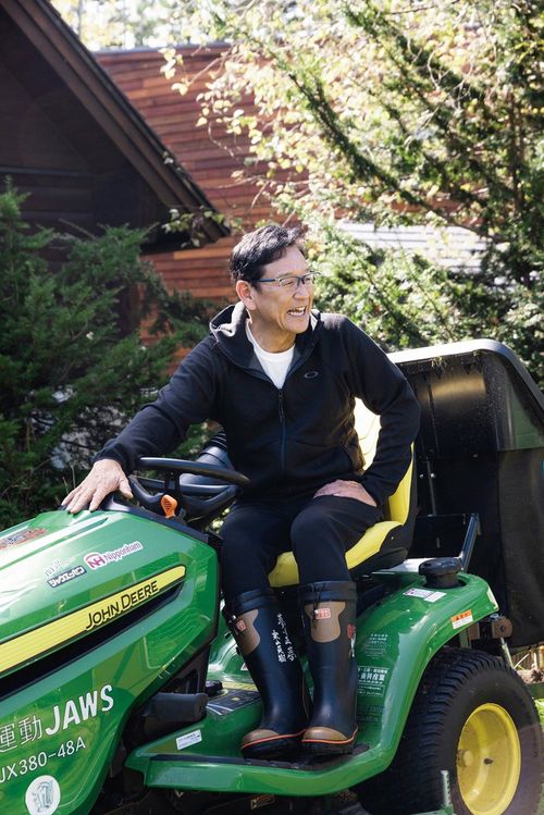 選手を下の名前で呼ぶなど、密接なコミュニケーションをとってきた栗山元監督。自身の戦績や采配評価よりも、「選手にとって一番いいもの」を考えてきたという。