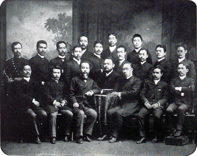 プロイセン王国ベルリン市にて日本人留学生と。北里は中列右から2番目