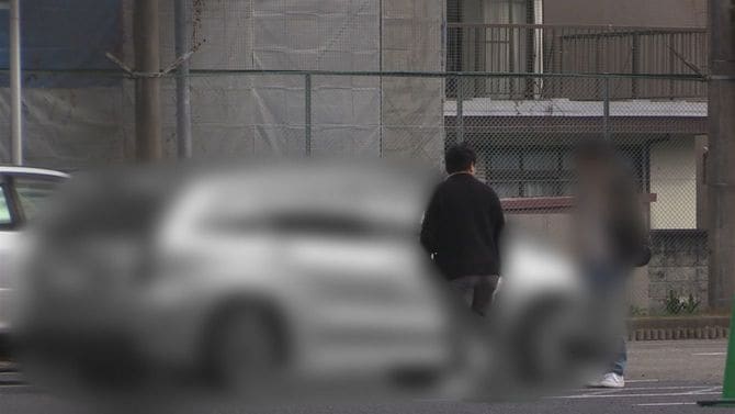 「SOS」を発信した男性との接触。どういった事情から、車での生活に至ったのか
