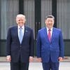 習近平のメンツは丸つぶれ…トランプが帰国直前にメディアの前で"中国からの支給品"をゴミ箱に捨てた意図