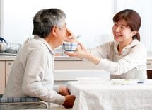 なぜヘルパーは"介護食"しか作れないのか