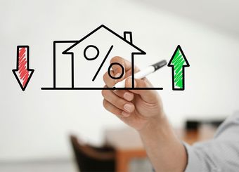 住宅ローンの借り換えで得するのは今だけ