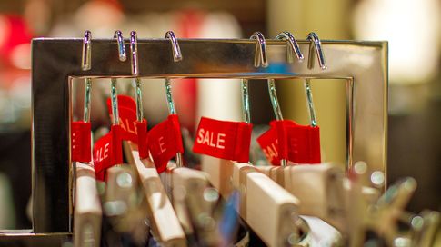 だからセールで服を買ってはいけない…トップスタイリストがそう断言する｢安かろう悪かろう｣以外の理由