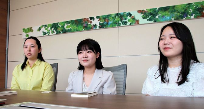 ＃YourChoiceProjectは男子学生も含めて計20人のメンバーで活動している