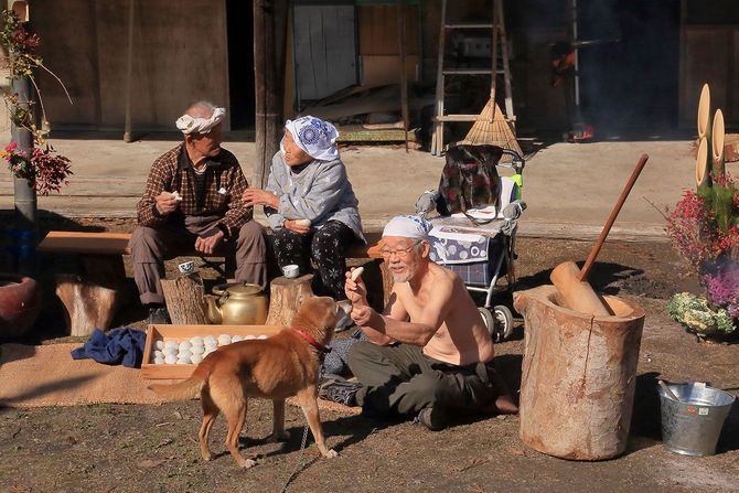 2026佳作（1）「ぬくもりの輪」日浦嘉孝さん