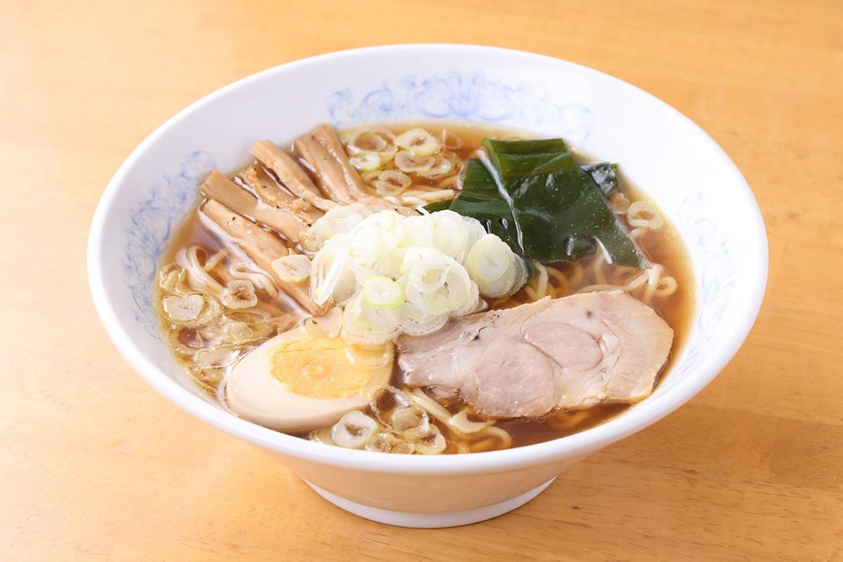 スープも健康的な満洲ラーメン