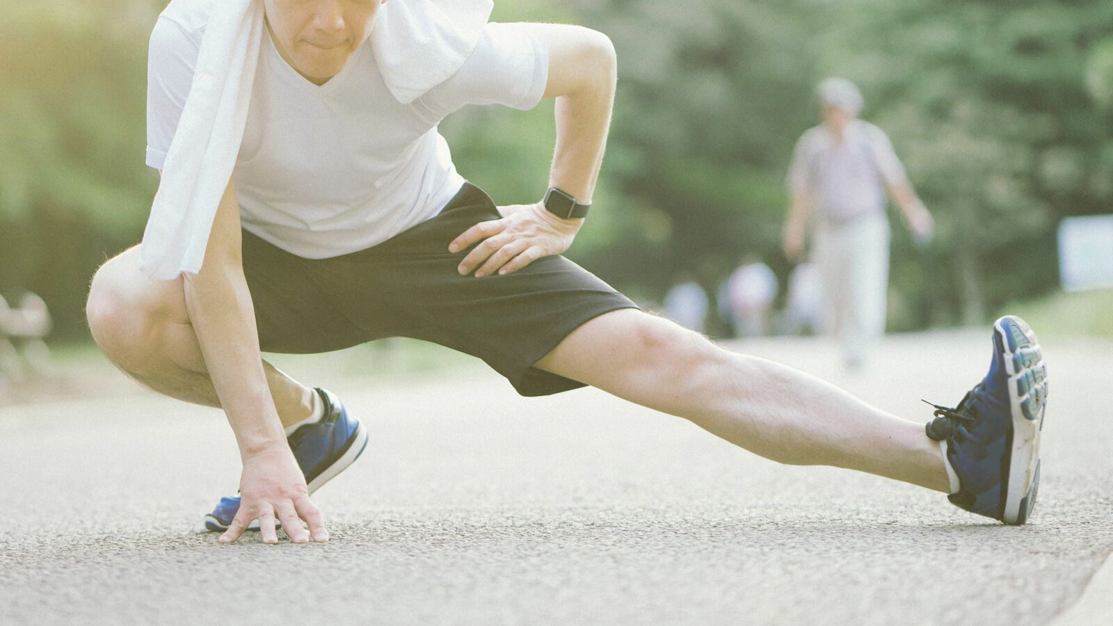 日本人の6人に1人が運動不足で死んでいる…東大名誉教授が教える｢週にたった2回｣で寿命が伸びる行動 60歳以降の死亡リスクは年々"爆増"していく