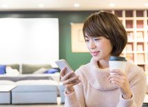 なぜSNSが若者の恋愛離れを加速するか