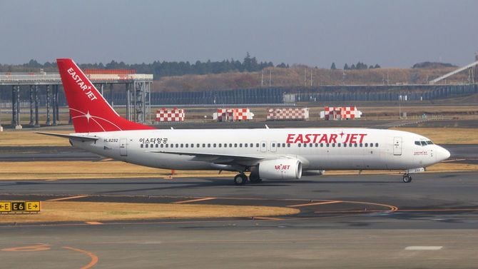 成田空港に到着したイースタージェット（2015年）