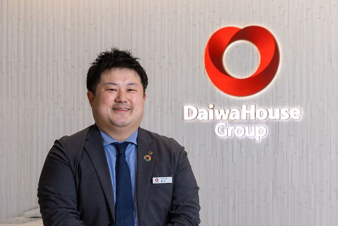 大和ハウス工業HS新宿第二展示場店長の酒井研人さん