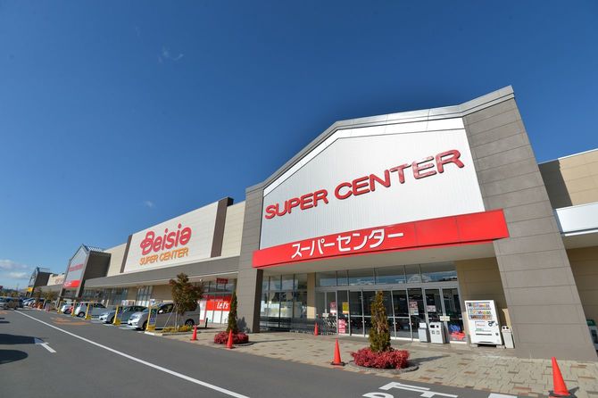 ベイシアの店舗外観