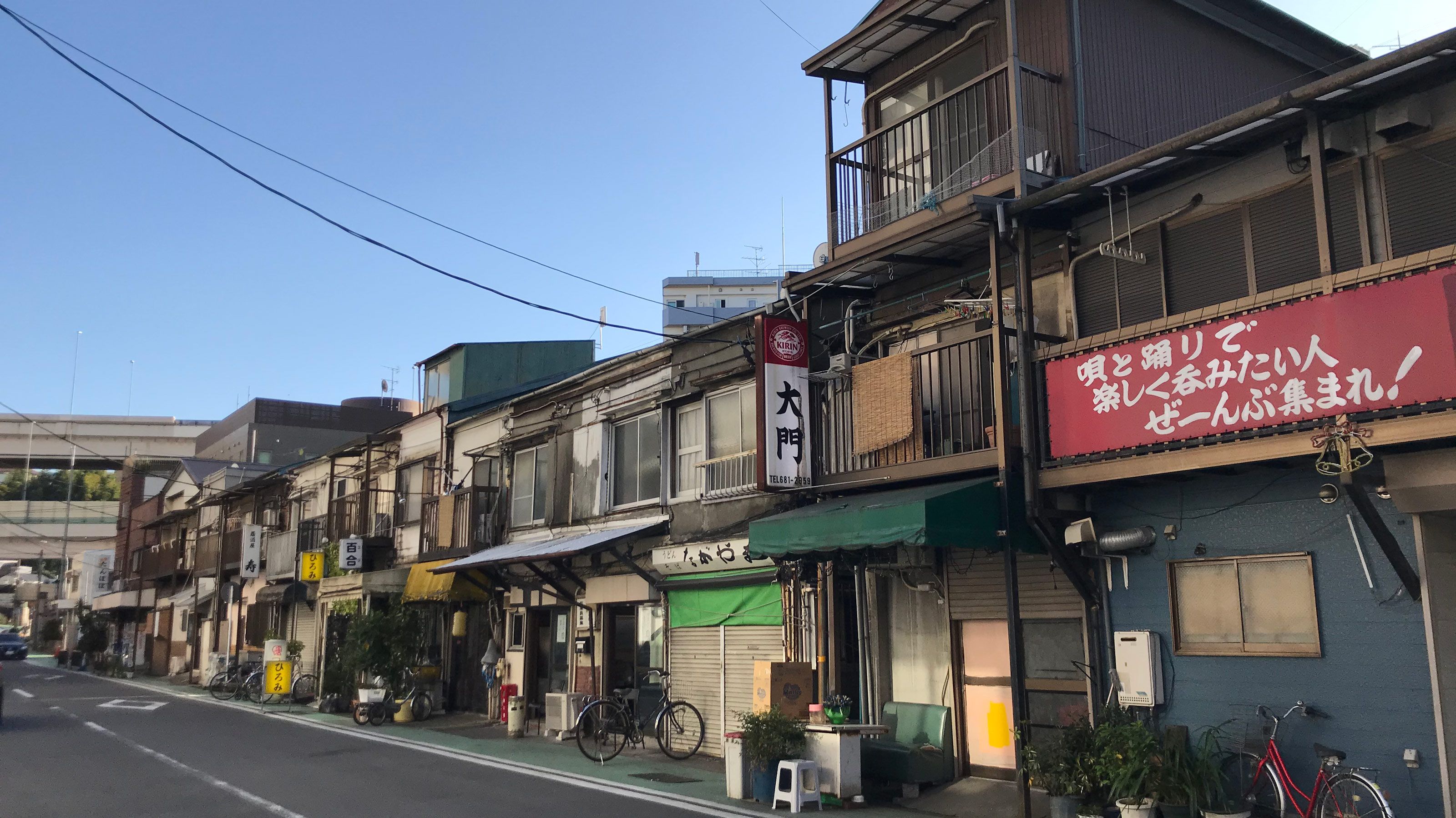 向こう側に落ちた人 2人のホームレス歌人はそれでも 幸せ を詠んだ たとえ食えなくても幸せなんだ President Online プレジデントオンライン