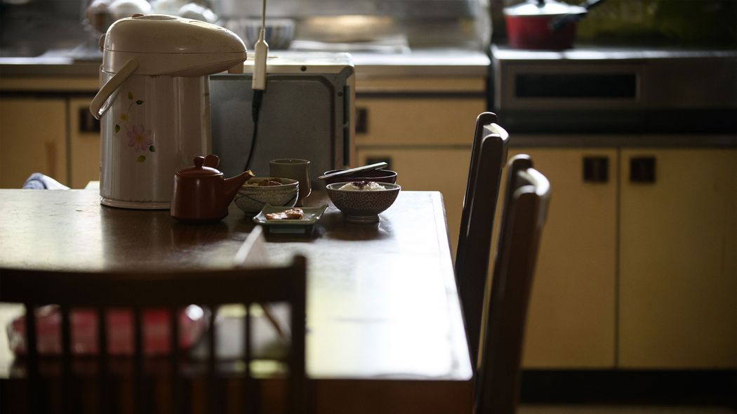 30代の長男も次男も働かない"子供部屋おじさん"…両親の貯金が｢3年で2500万→1400万円｣になった驚愕支出先
