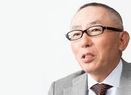 柳井 正の訛り：キツイ言葉でも人を動かす「低音」の魔力