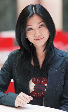 <strong>斉藤里恵</strong>●1984年、青森県生まれ。病気の後遺症で1歳10カ月で聴力を完全に失う。高校を卒業後、接客業の楽しさに目覚め、水商売の道に進む。2年前から、銀座の「ル・ジャルダン」「クラブM」の人気ホステスとして活躍。